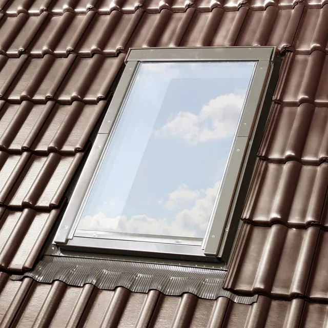 Ekonomisks jumta logs ar eņģēm vērtnes vidū - Optilight B