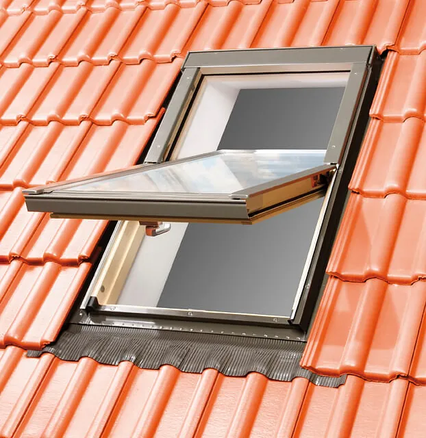 Ekonomisks jumta logs ar eņģēm vērtnes vidū - Optilight B